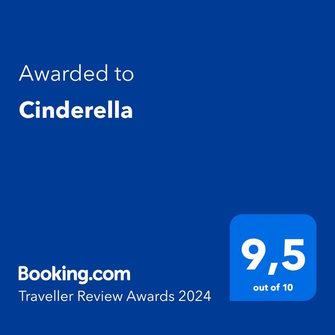 Cinderella Apartment With Free Parking Пула Екстер'єр фото
